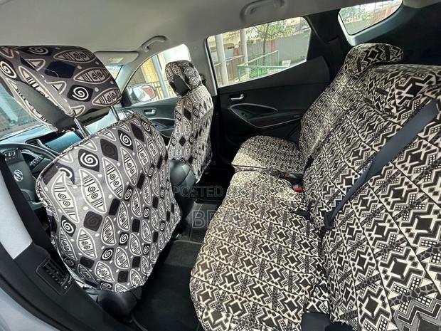 Hyundai Santa Fe SE AWD 2018 Silver