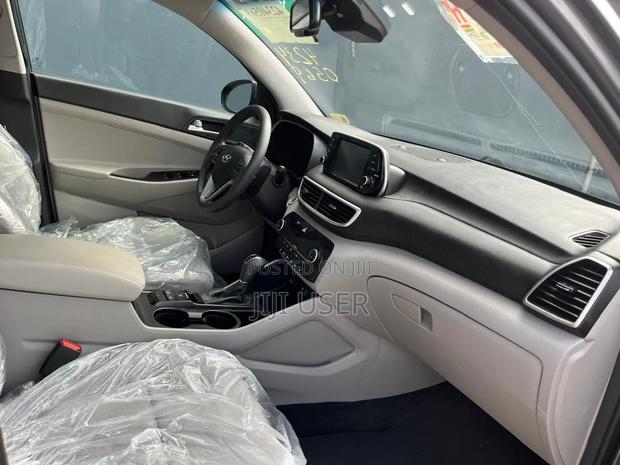 Hyundai Tucson SEL 2021 Gray