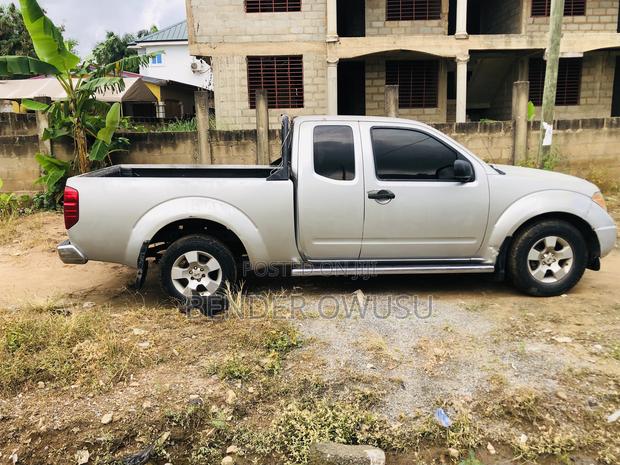 Nissan Frontier King Cab SV 2.5 2012 Silver