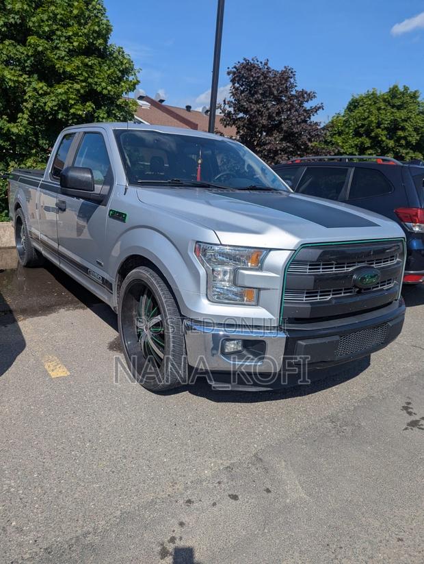 Ford F-150 Lariat 4x4 SuperCrew Cab Styleside 6.5 ft. box 157 in. WB Silver