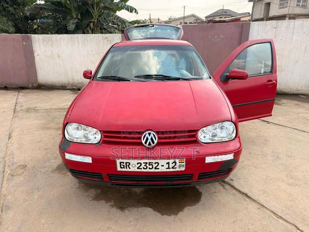 Volkswagen Golf 2008 Red