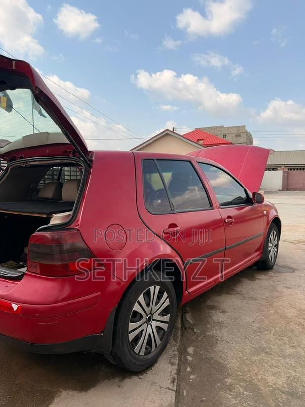 Volkswagen Golf 2008 Red