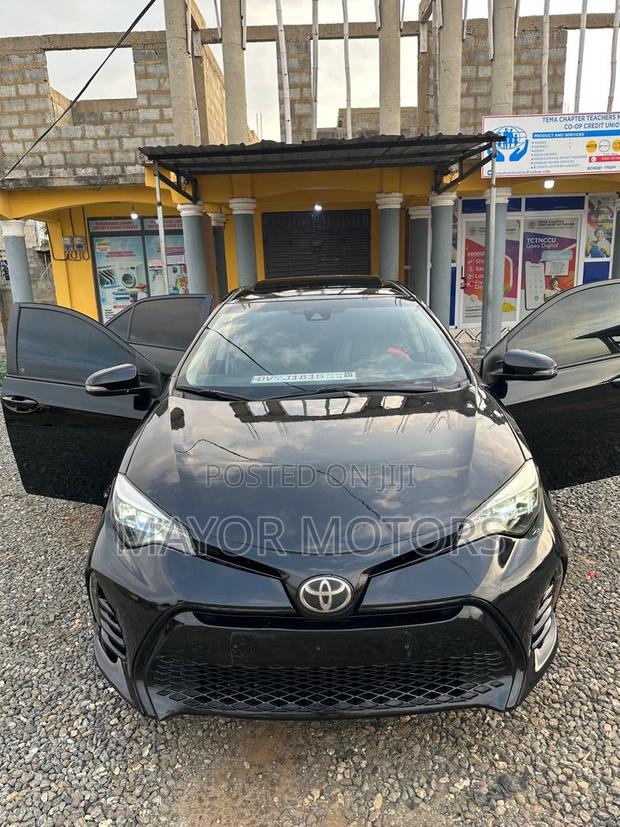Toyota Corolla LE ECO 4dr Sedan (1.8L 4cyl CVT) 2017 Black