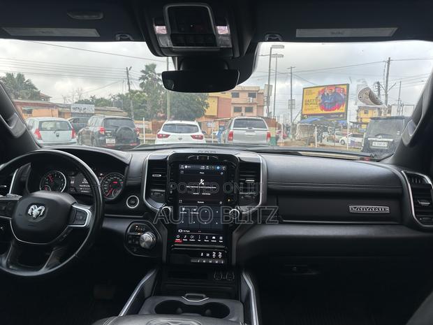 Dodge RAM 2022 Black