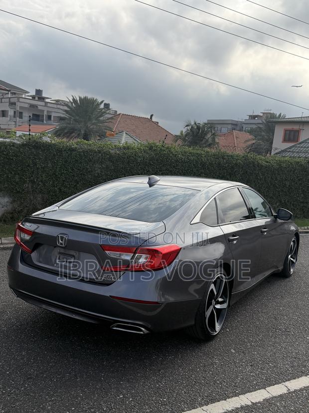 Honda Accord Sport 2.0T 2018 Gray
