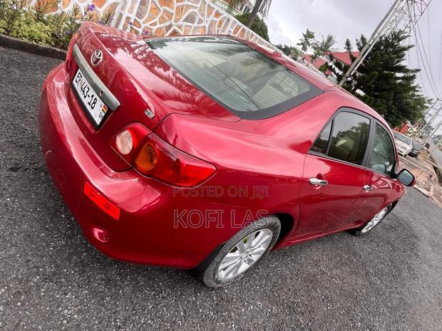 Toyota Corolla 2010 Red