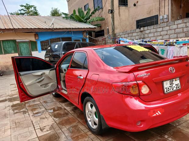 Toyota Corolla 2010 Red