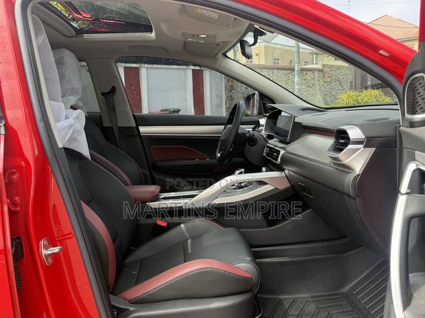 Geely Coolray 1.5 FWD 2021 Red