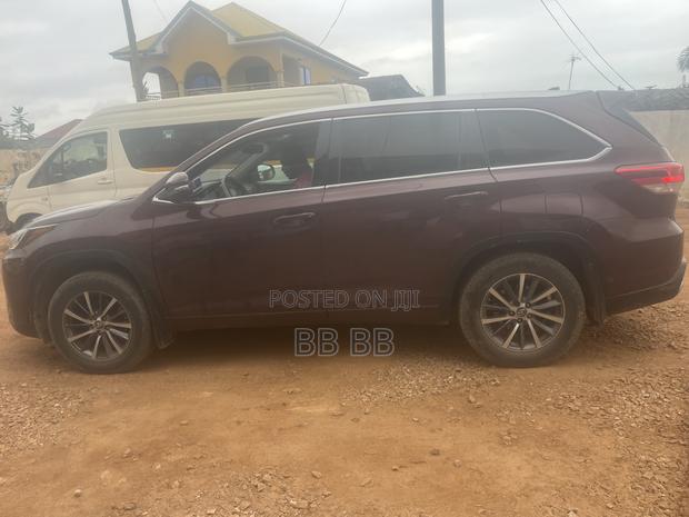 Toyota Highlander 2018 Red
