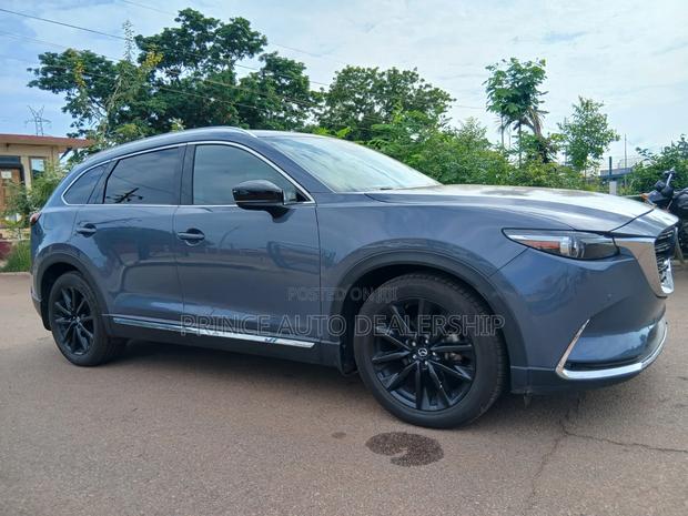 Mazda CX-9 2021 Blue