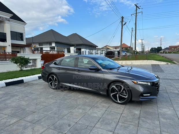 Honda Accord Sport 2018 Gray