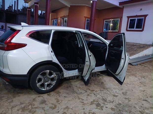 Honda CR-V 2018 White