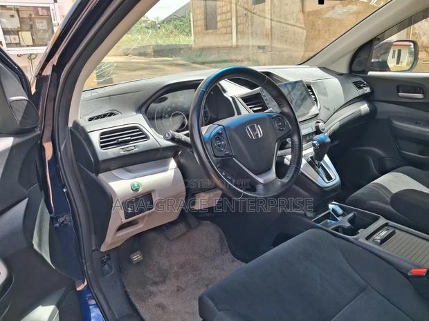 Honda CR-V 2015 Blue