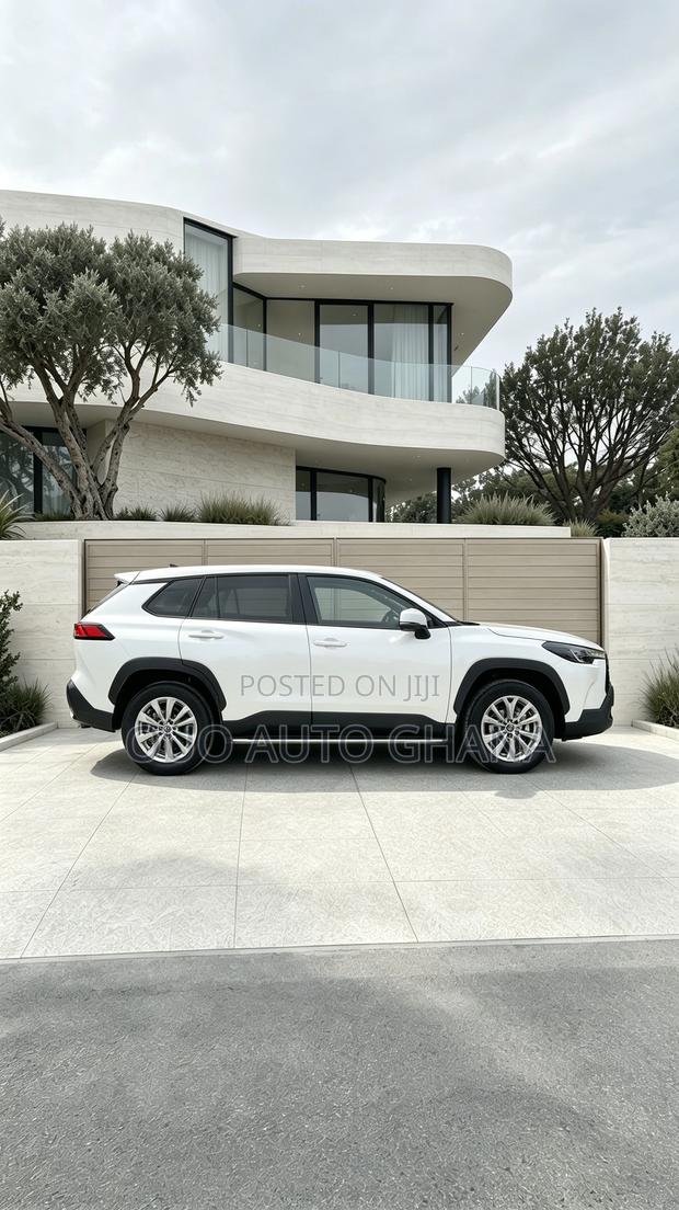 Toyota Corolla Cross 2023 White