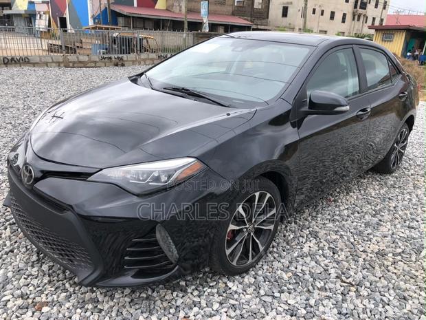 Toyota Corolla SE 4dr Sedan (1.8L 4cyl CVT) 2017 Black