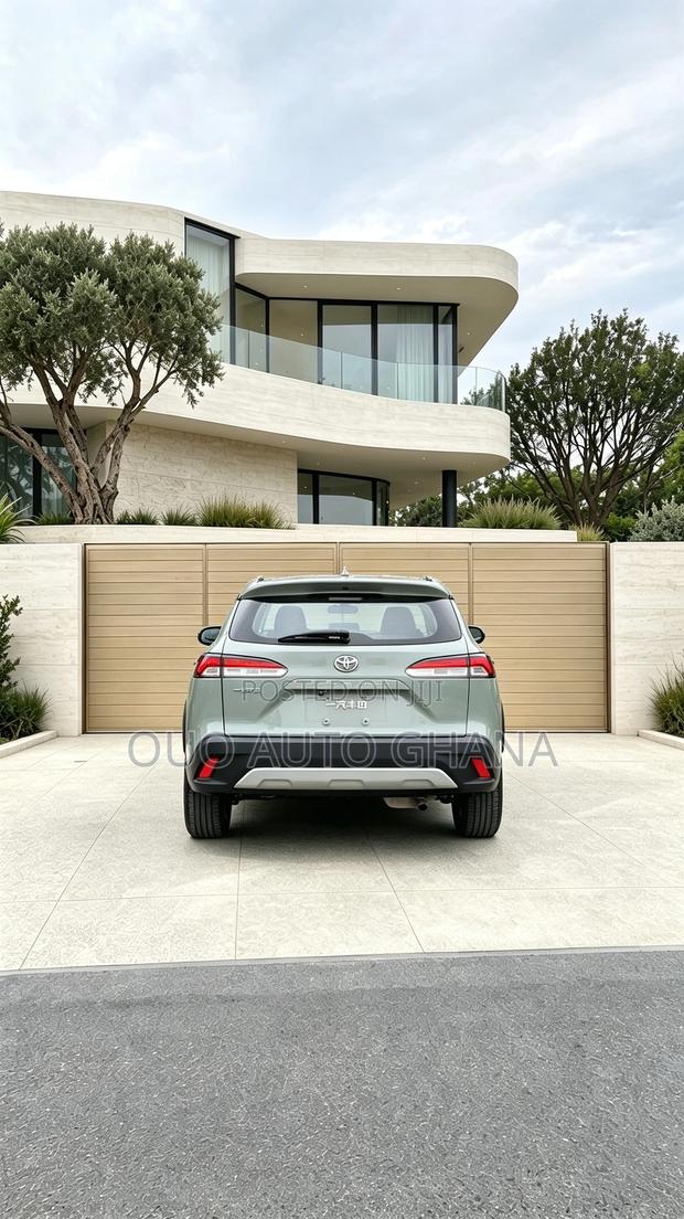 Toyota Corolla Cross 2023 Gray