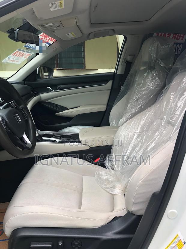 Honda Accord EX 2018 White