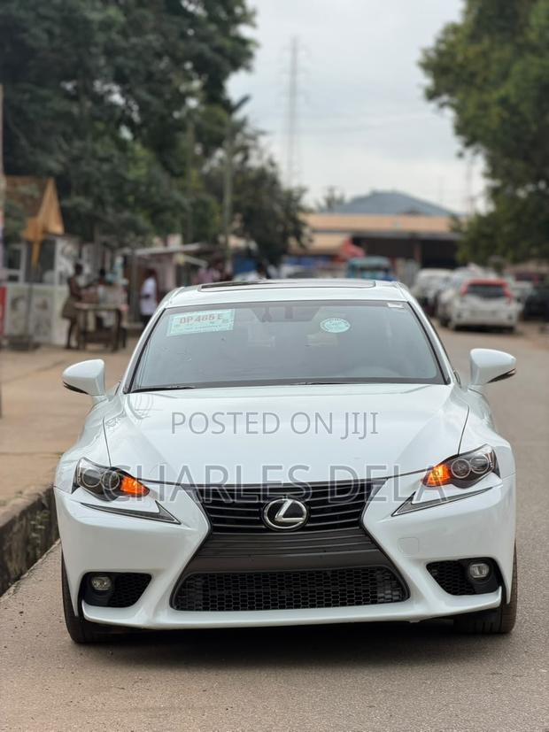 Lexus IS 2016 White