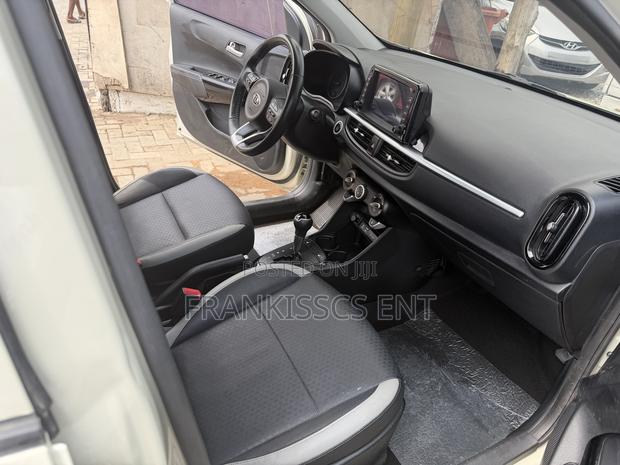 Kia Morning 2017 Beige