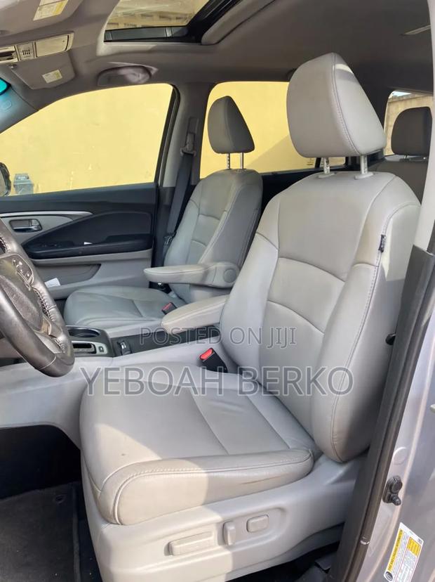 Honda Pilot 2019 Silver