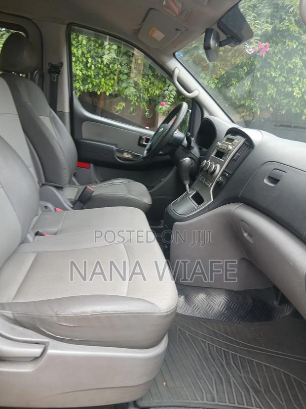 Hyundai Stellar 1992 Blue
