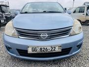 Nissan Versa 1.8 S Hatchback 2012 Blue for sale