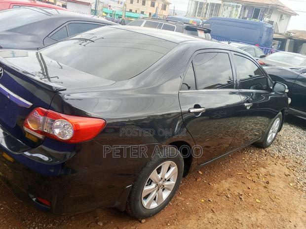 Toyota Corolla 2013 Black