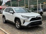 Toyota RAV4 XLE Premium AWD 2023 White for sale