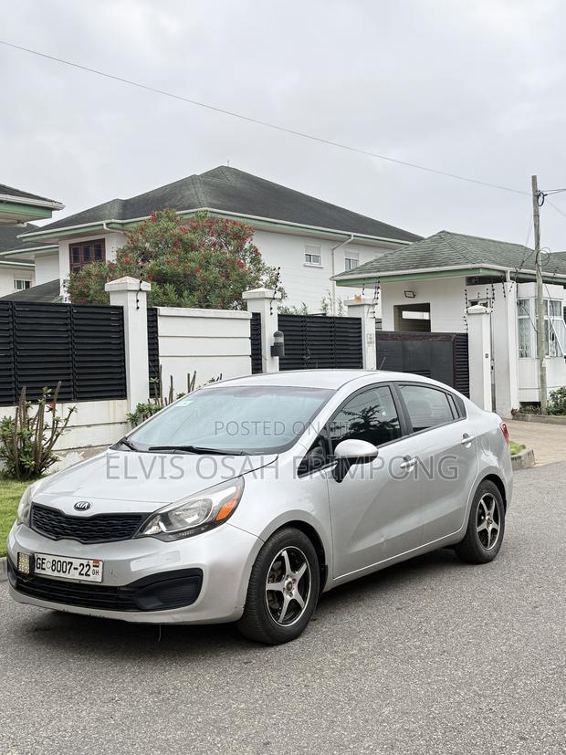 Kia Rio LX 4dr Sedan (1.6L 4cyl 6A) 2015 Silver