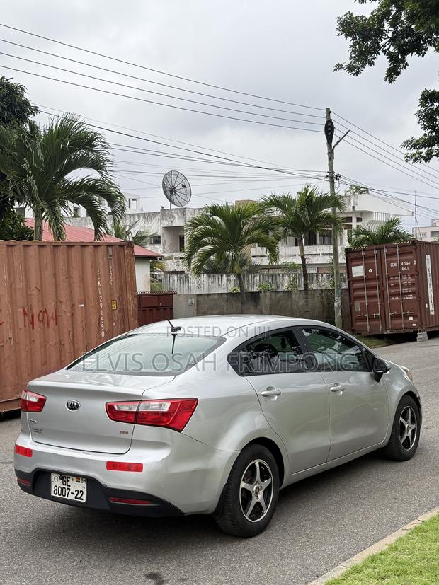 Kia Rio LX 4dr Sedan (1.6L 4cyl 6A) 2015 Silver