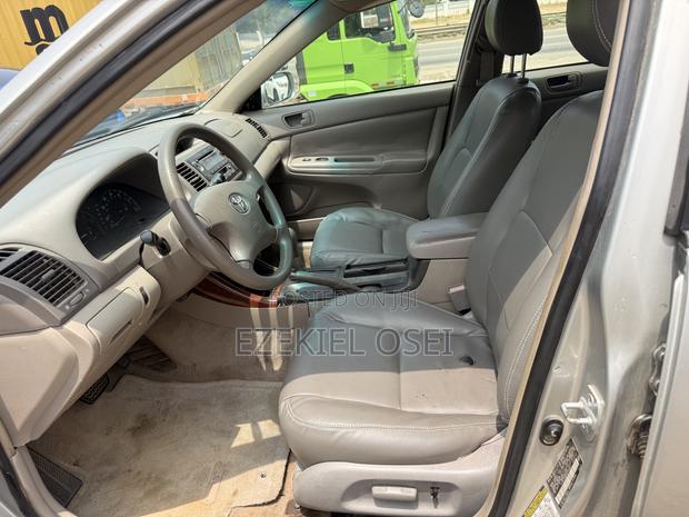 Toyota Camry 2.4 GLi Automatic 2006 Silver