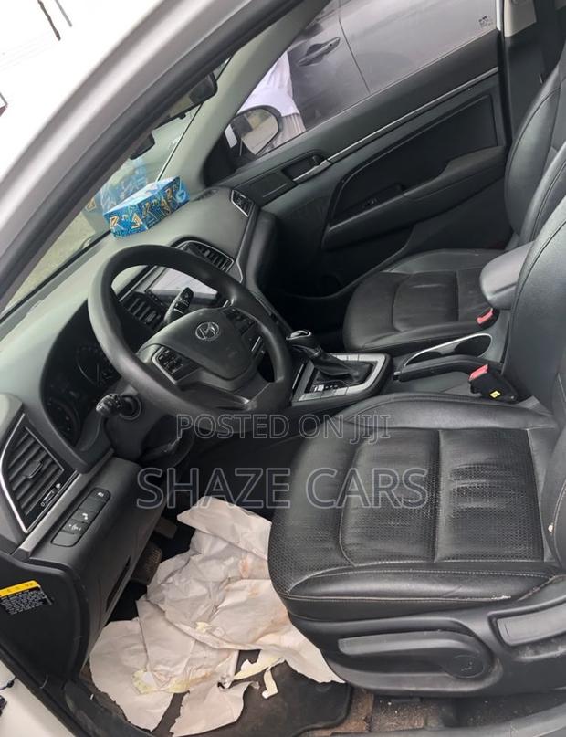 Hyundai Avante 2016 White