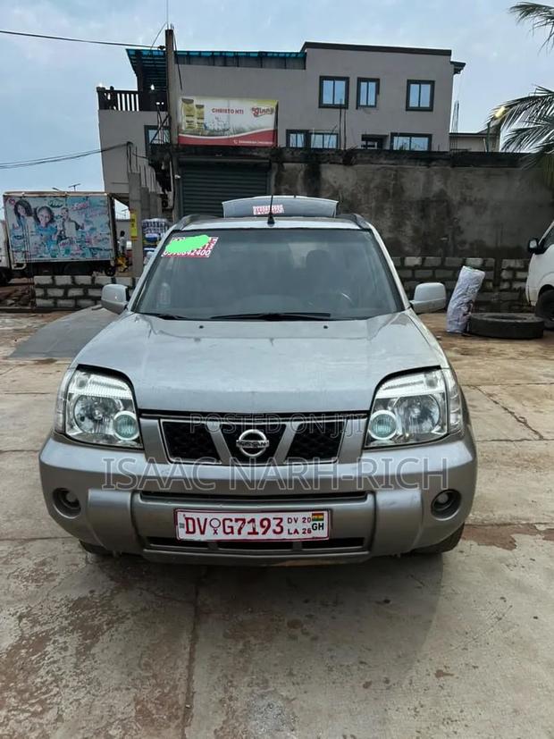 Nissan X-Trail 2014 Gray