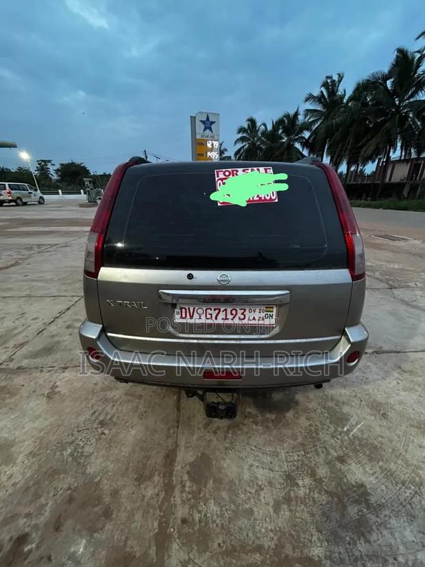 Nissan X-Trail 2014 Gray