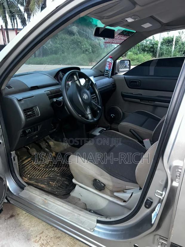Nissan X-Trail 2014 Gray