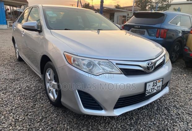 Toyota Camry 2013 Silver