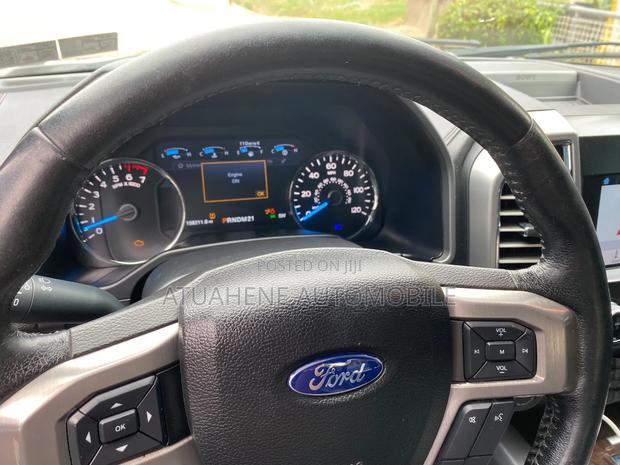 Ford F-150 2016 Black