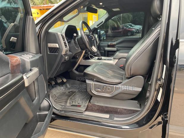 Ford F-150 2016 Black