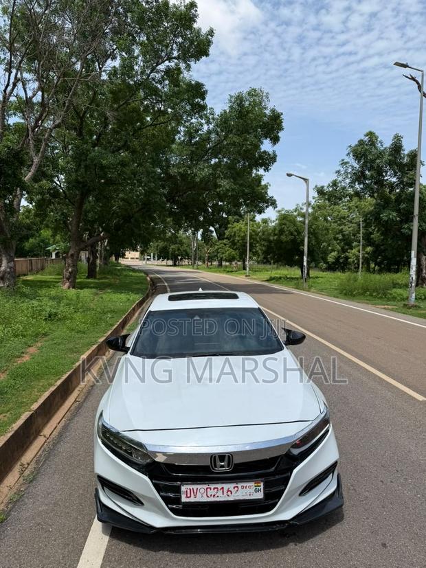 Honda Accord Sport 2.0T 2018 White