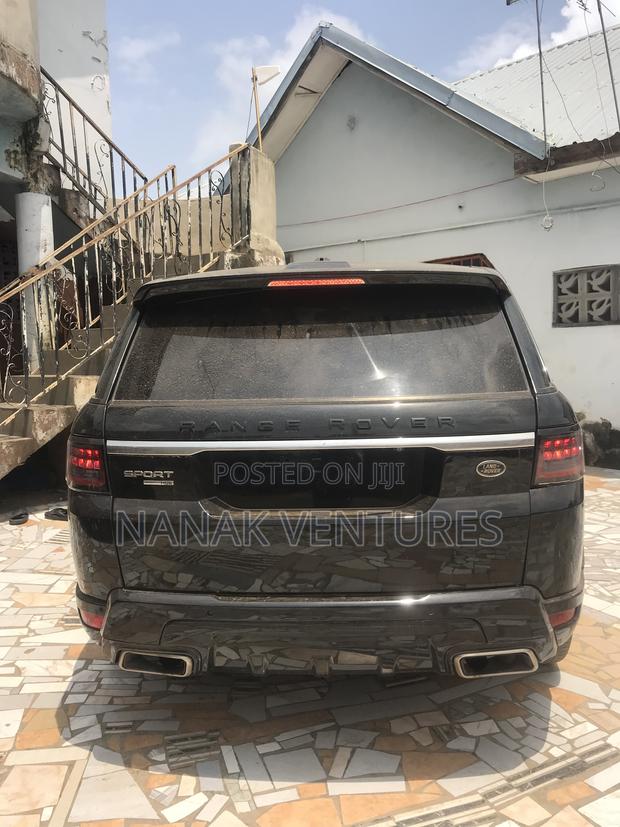 Land Rover Range Rover Sport SE 4x4 (3.0L 6cyl 8A) 2016 Black