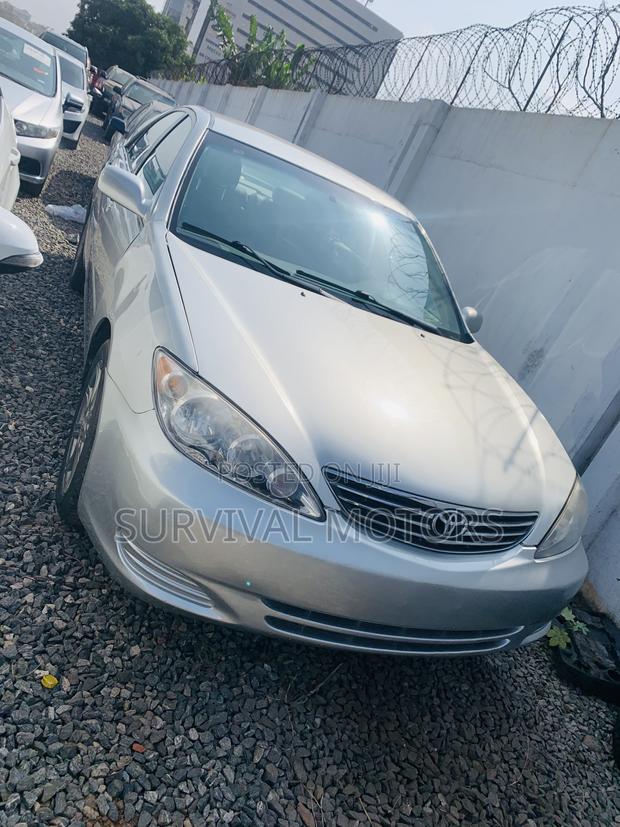 Toyota Camry LE 4dr Sedan (2.4L 4cyl 5A) 2005 Silver