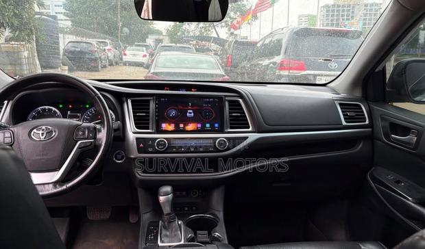 Toyota Highlander 2018 White