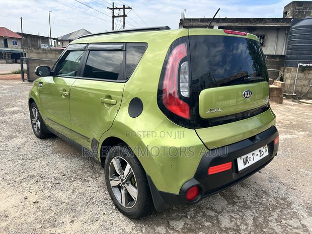 Kia Soul + 4dr Wagon (2.0L 4cyl 6A) 2015 Green