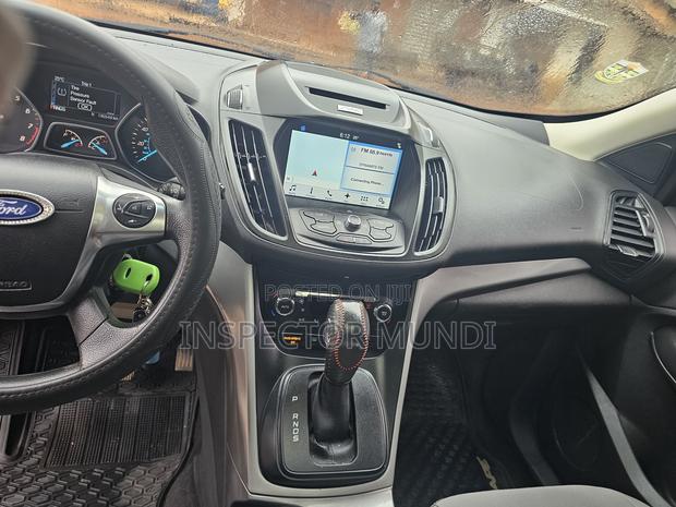 Ford Escape SE 4x4 2016 Silver