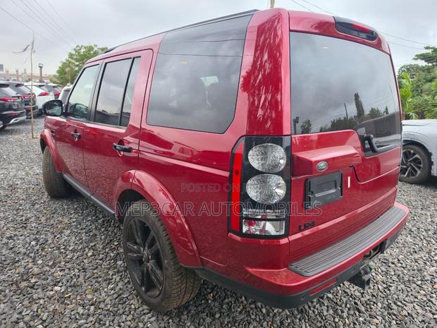 Land Rover Lr4 Base 4x4 2016 Red