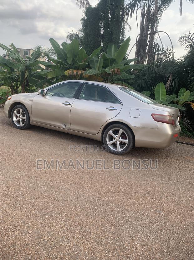 Toyota Camry 2010 Brown
