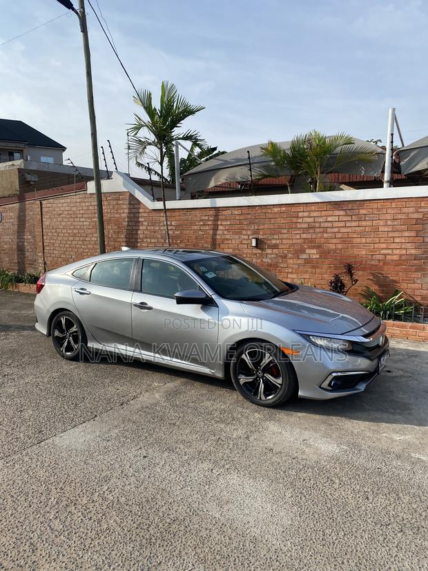 Honda Civic 2018 Gray