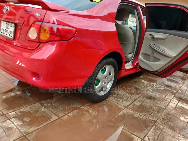Toyota Corolla 2010 Red