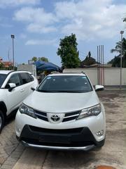 Toyota RAV4 LE 4dr SUV AWD (2.5L 4cyl 6A) 2015 White for sale