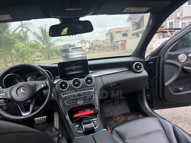 Mercedes-Benz C300 Luxury 4Matic Sedan AWD (2.0L 4cyl 7A) 2016 Black